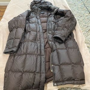 Womens 600 series North Face winter coat !